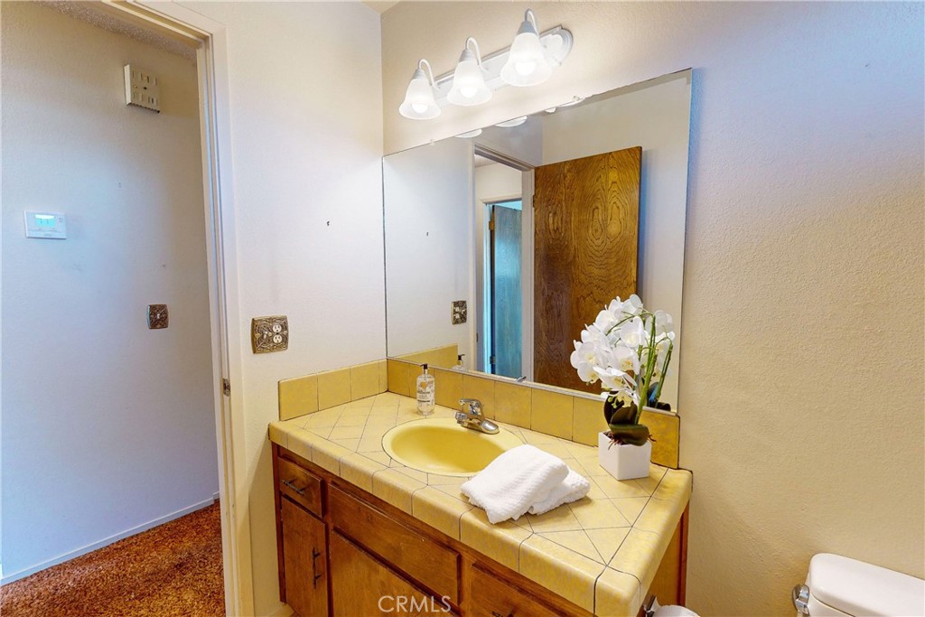 271 South Alpine Street