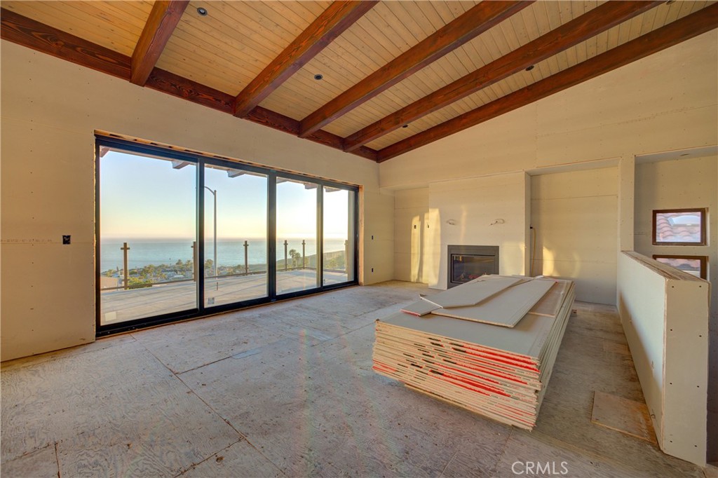 1081 Longview Avenue