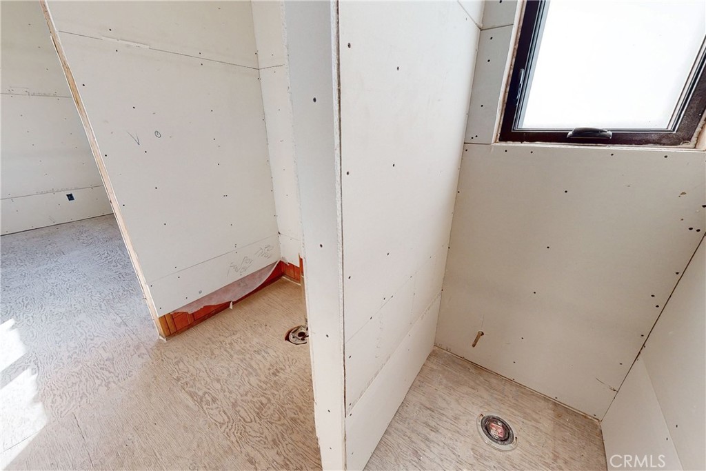 1081 Longview Avenue