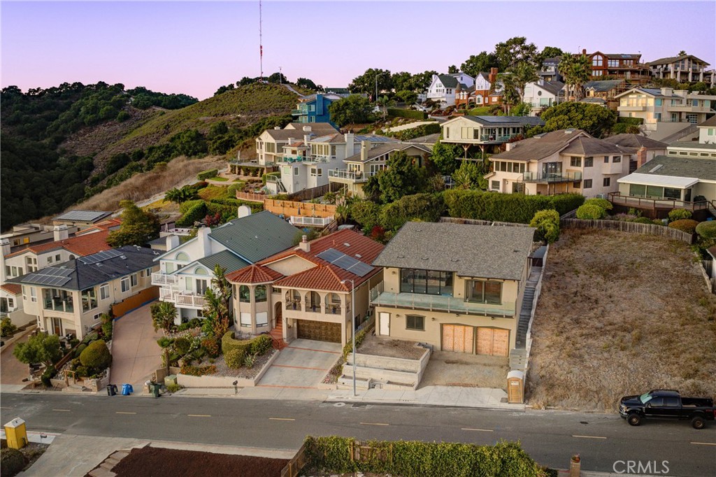 1081 Longview Avenue