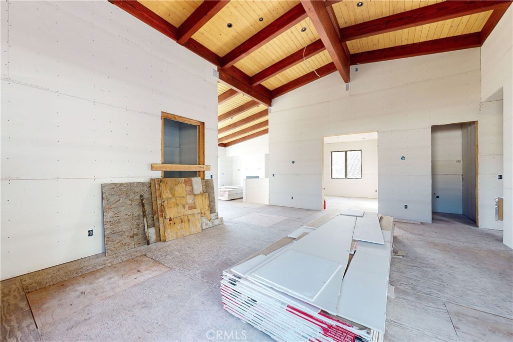 1081 Longview Avenue