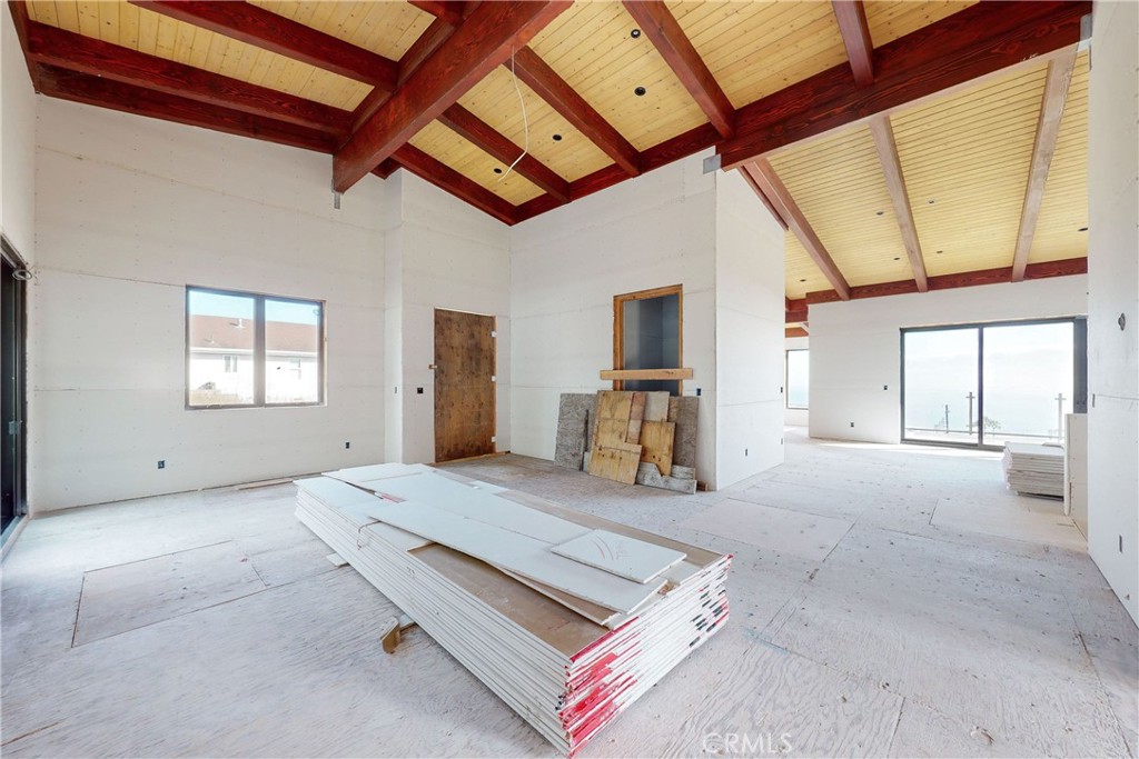 1081 Longview Avenue