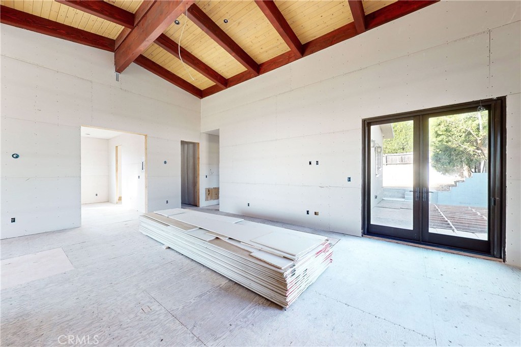 1081 Longview Avenue