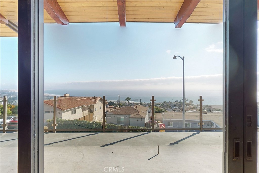 1081 Longview Avenue