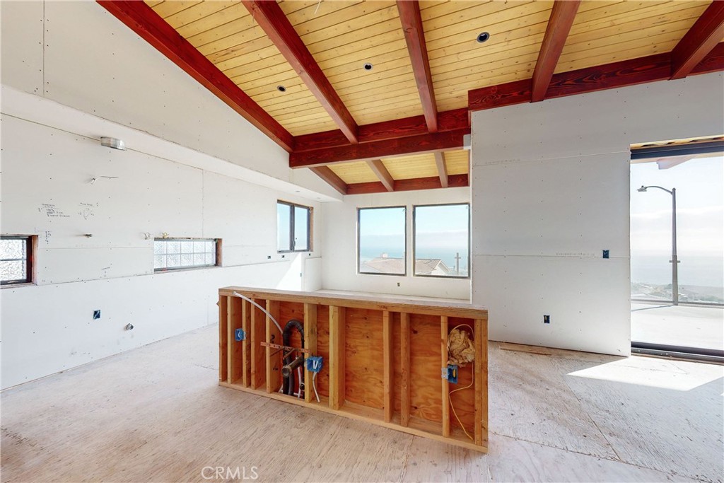 1081 Longview Avenue