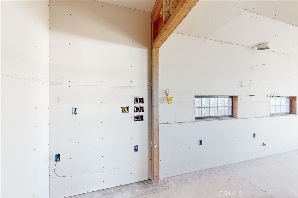 1081 Longview Avenue