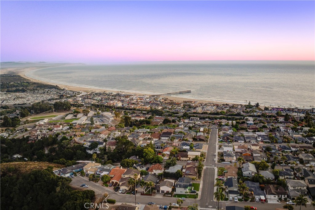 1081 Longview Avenue