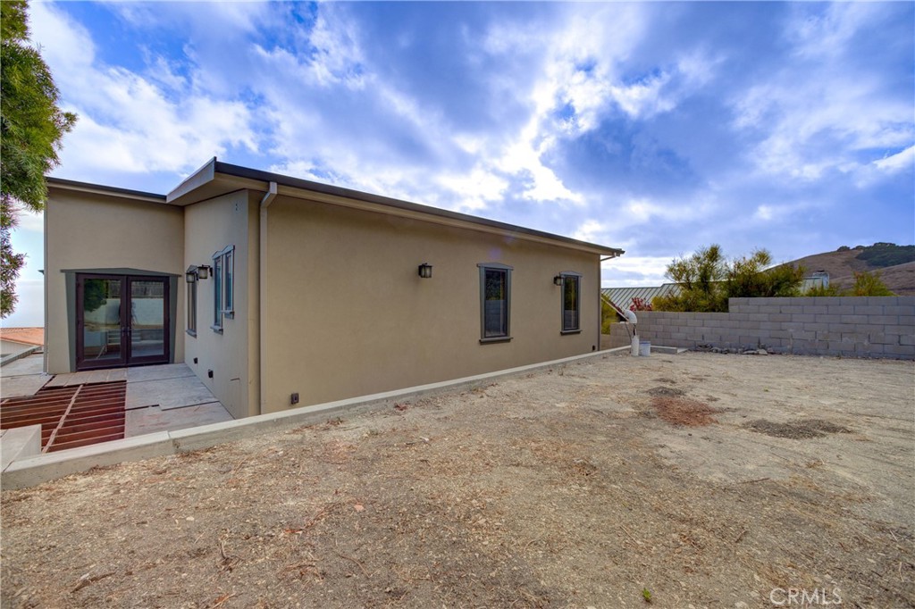 1081 Longview Avenue