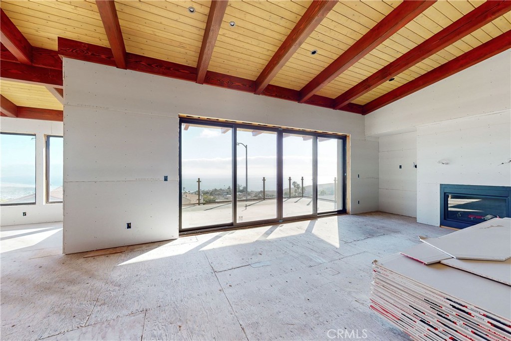 1081 Longview Avenue