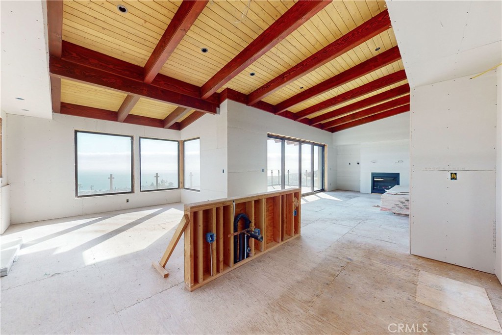 1081 Longview Avenue