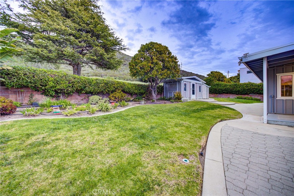 152 El Portal Drive