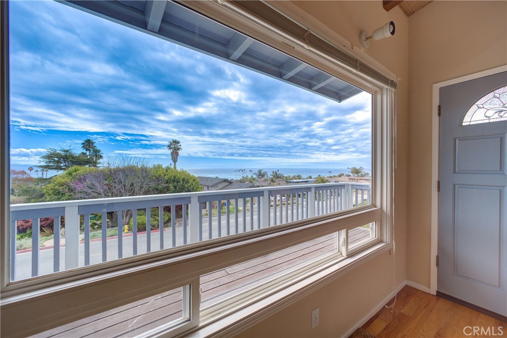 152 El Portal Drive