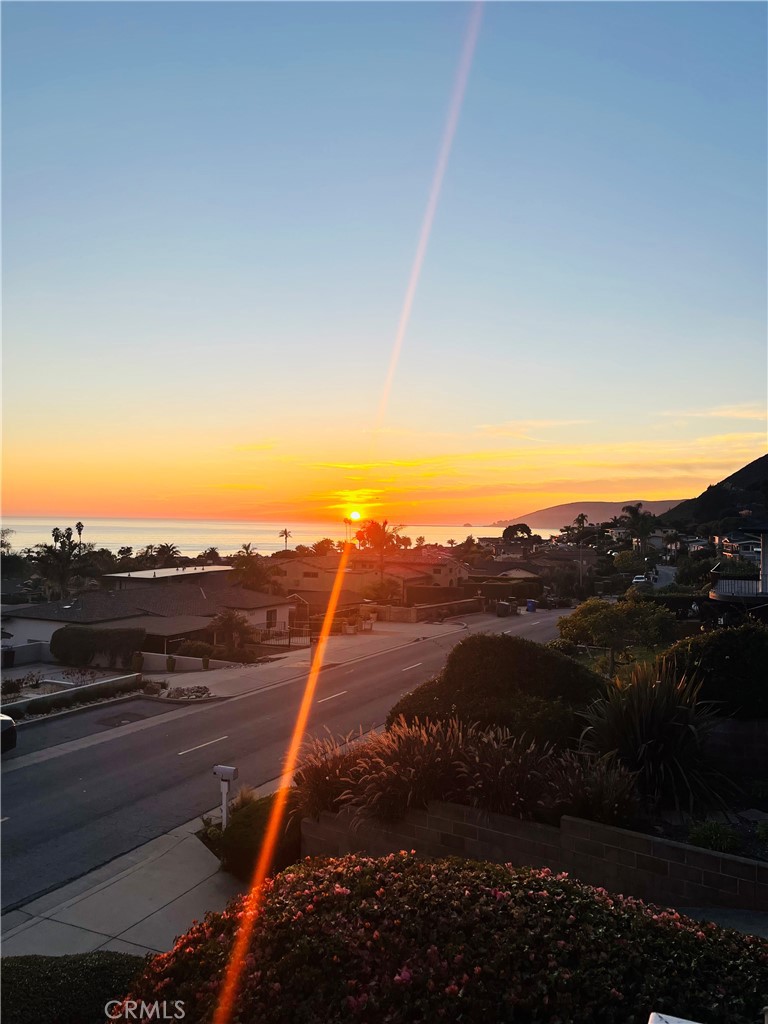 152 El Portal Drive