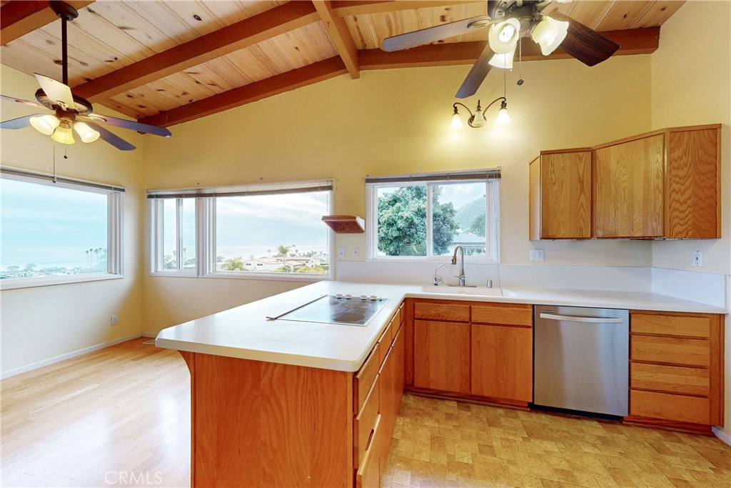 152 El Portal Drive