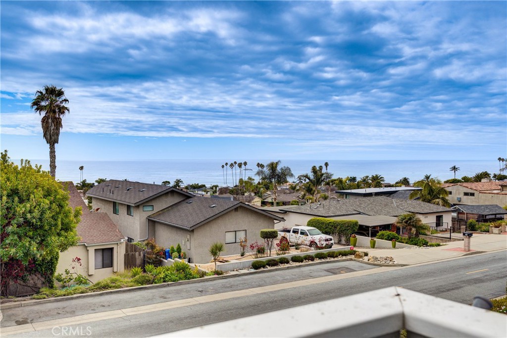 152 El Portal Drive