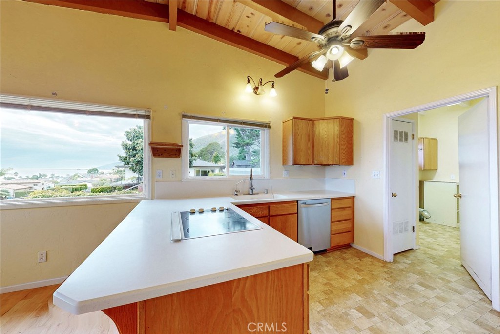 152 El Portal Drive