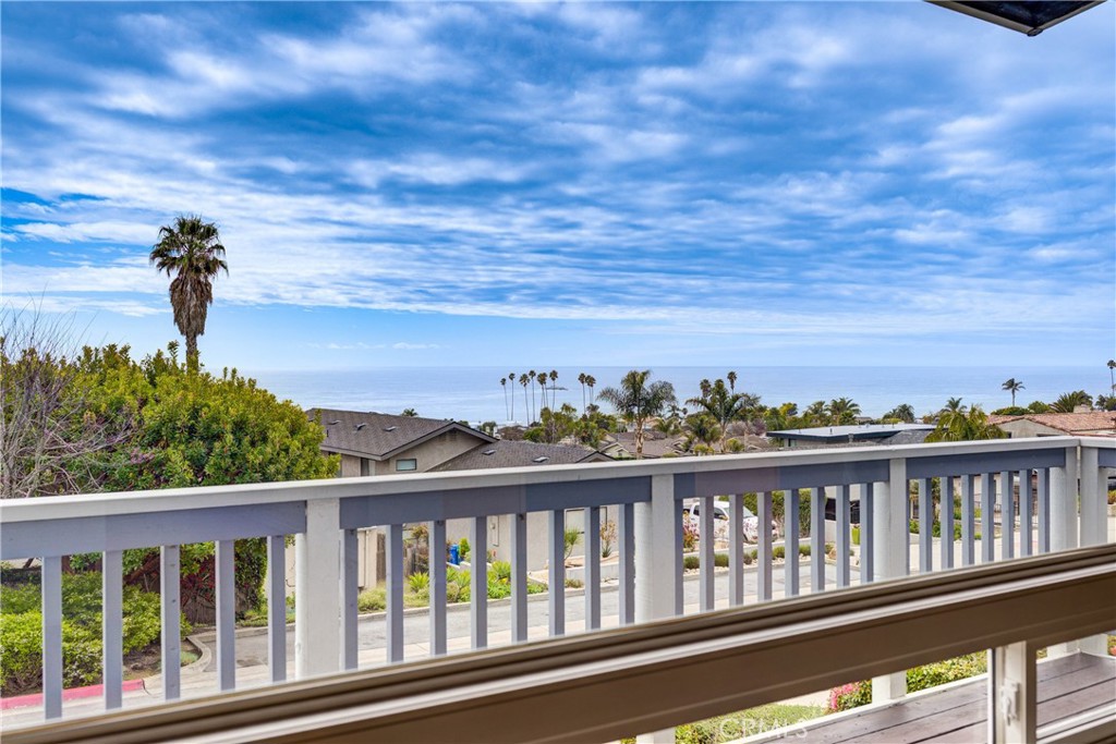 152 El Portal Drive