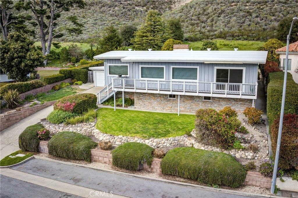 152 El Portal Drive