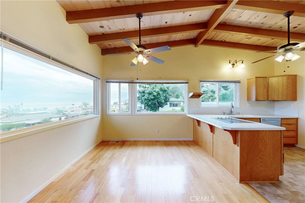 152 El Portal Drive