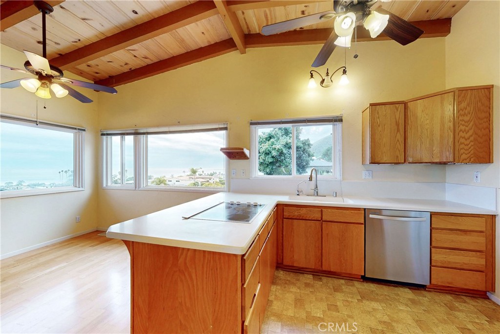 152 El Portal Drive