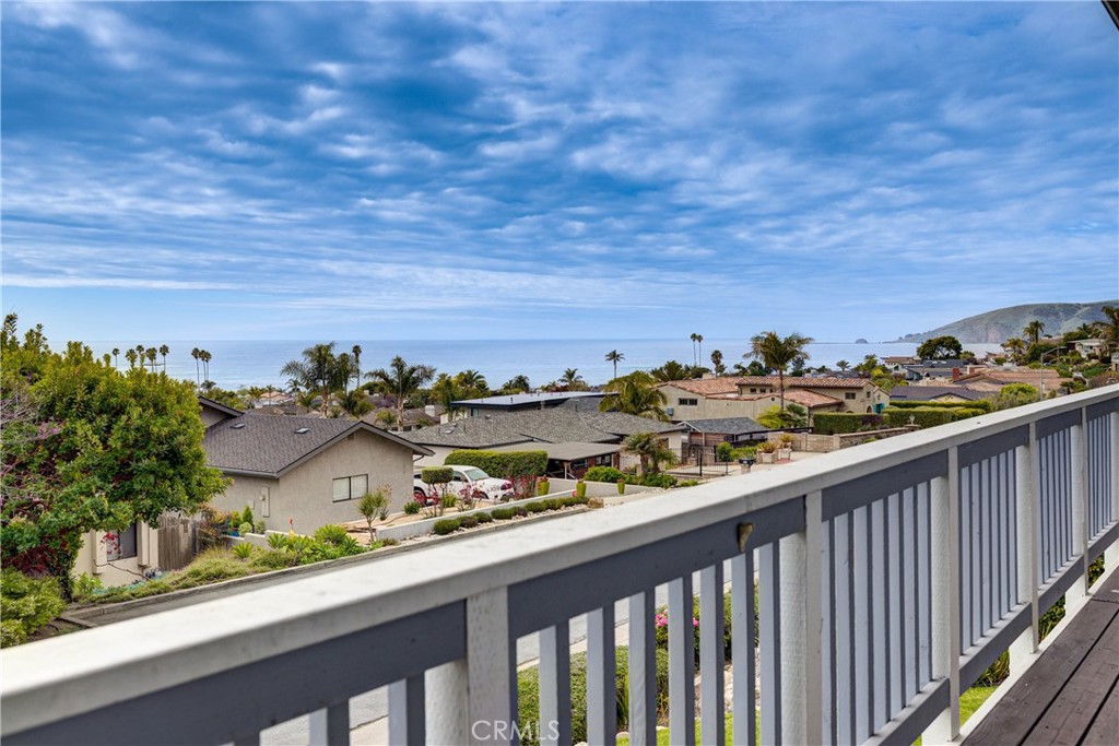 152 El Portal Drive