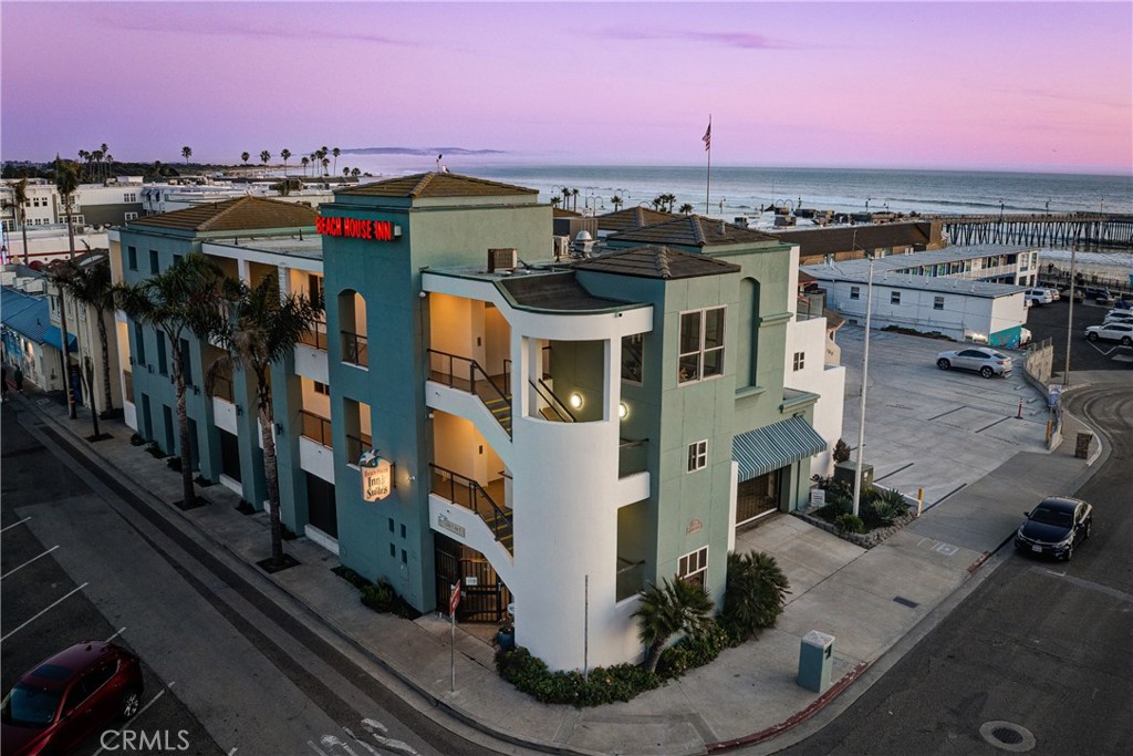 198 Main Street 12