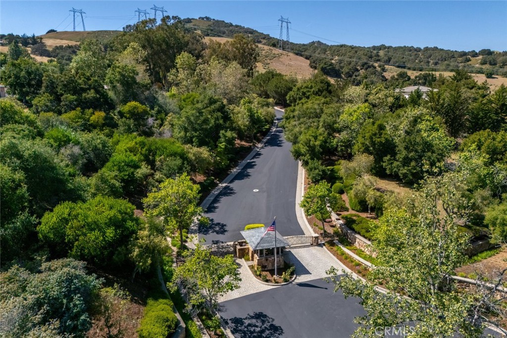 1190 Bassi Drive