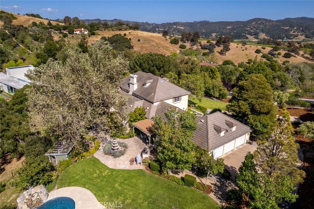 1190 Bassi Drive