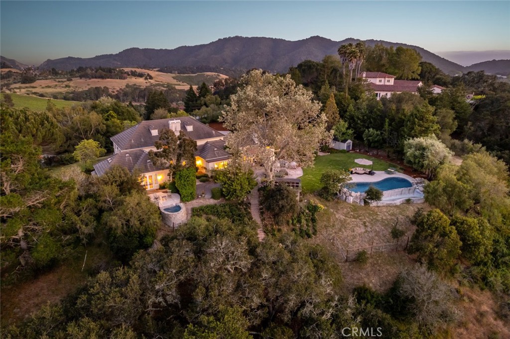 1190 Bassi Drive
