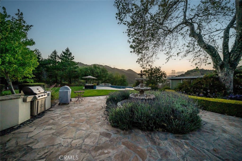 1190 Bassi Drive
