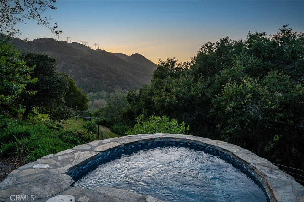 1190 Bassi Drive