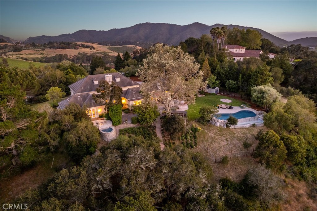 1190 Bassi Drive