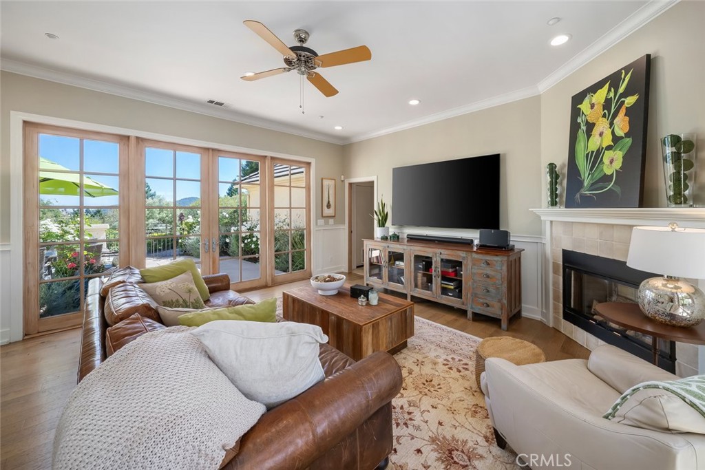 1190 Bassi Drive