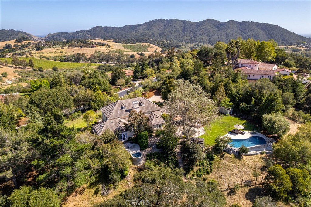 1190 Bassi Drive
