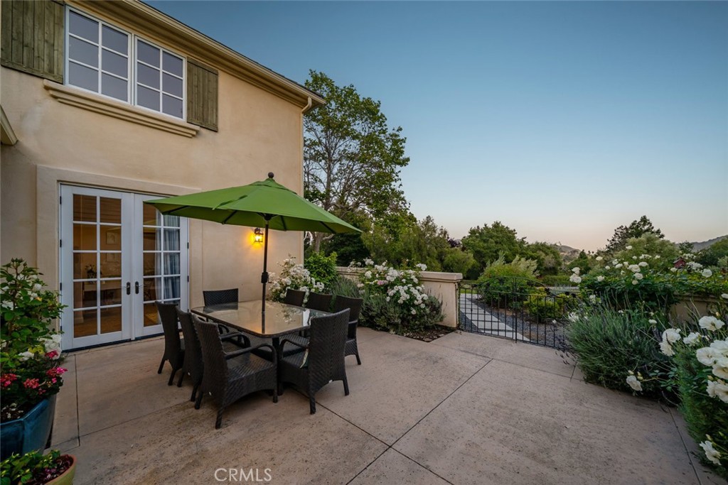 1190 Bassi Drive