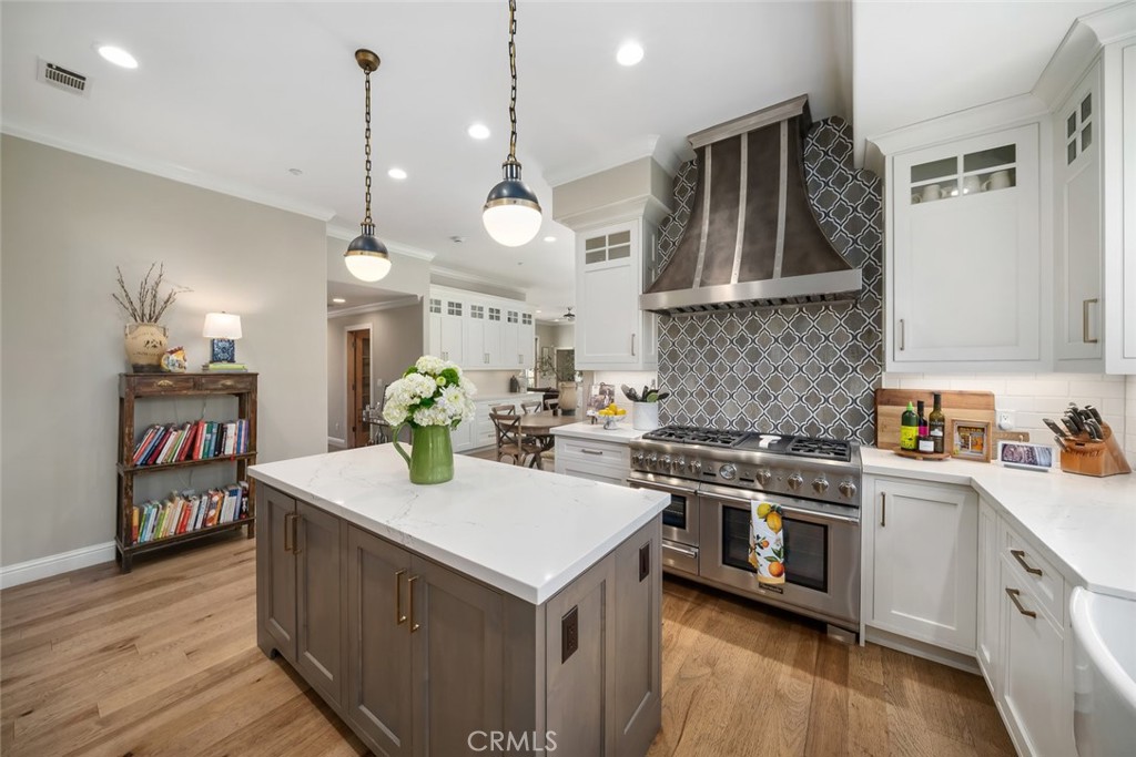 1190 Bassi Drive