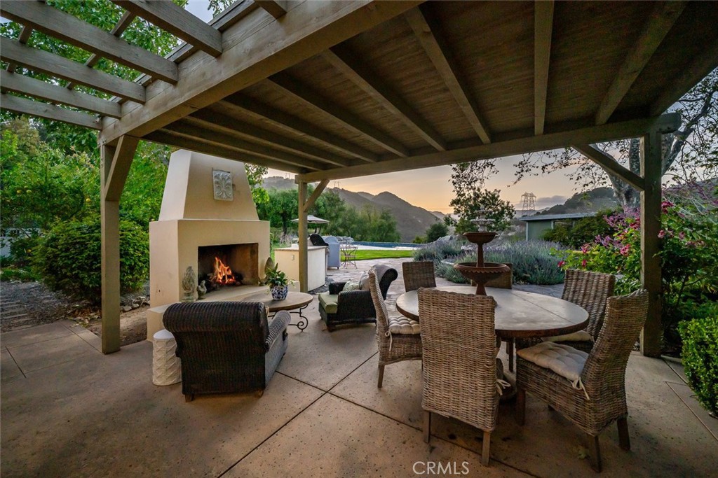 1190 Bassi Drive