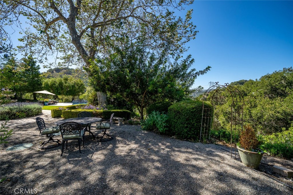 1190 Bassi Drive
