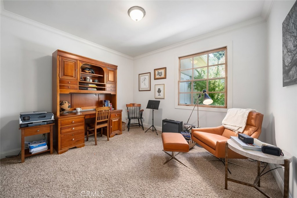 1190 Bassi Drive