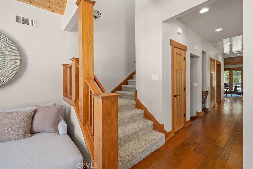 2315 Sanderling Court