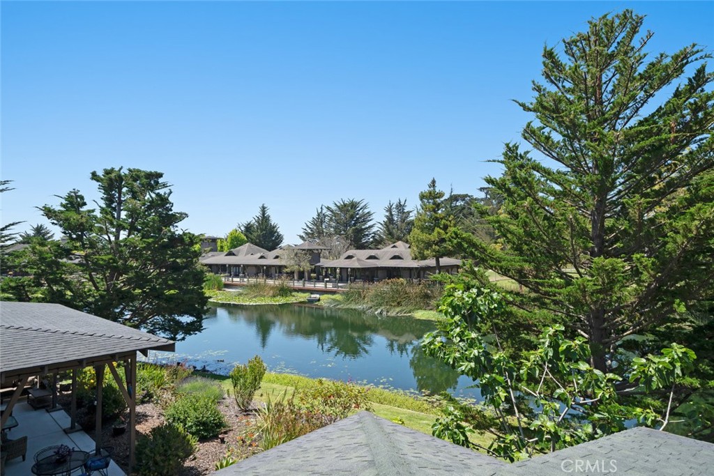 2315 Sanderling Court