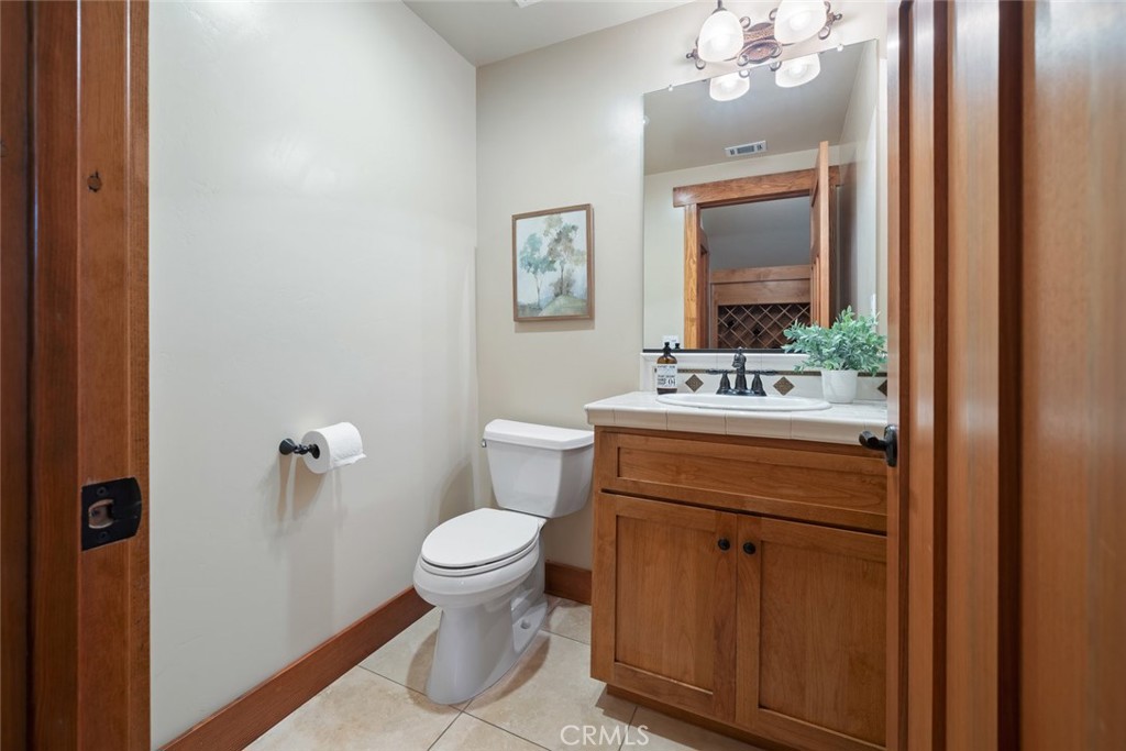 2315 Sanderling Court