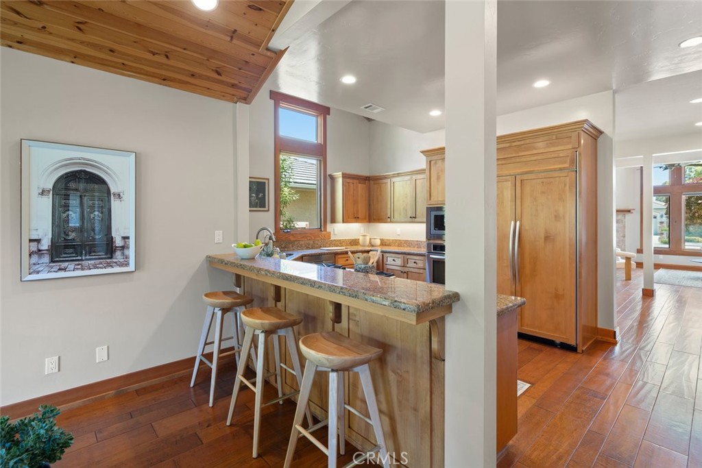 2315 Sanderling Court
