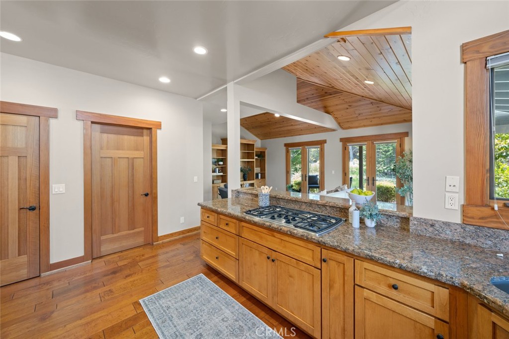 2315 Sanderling Court