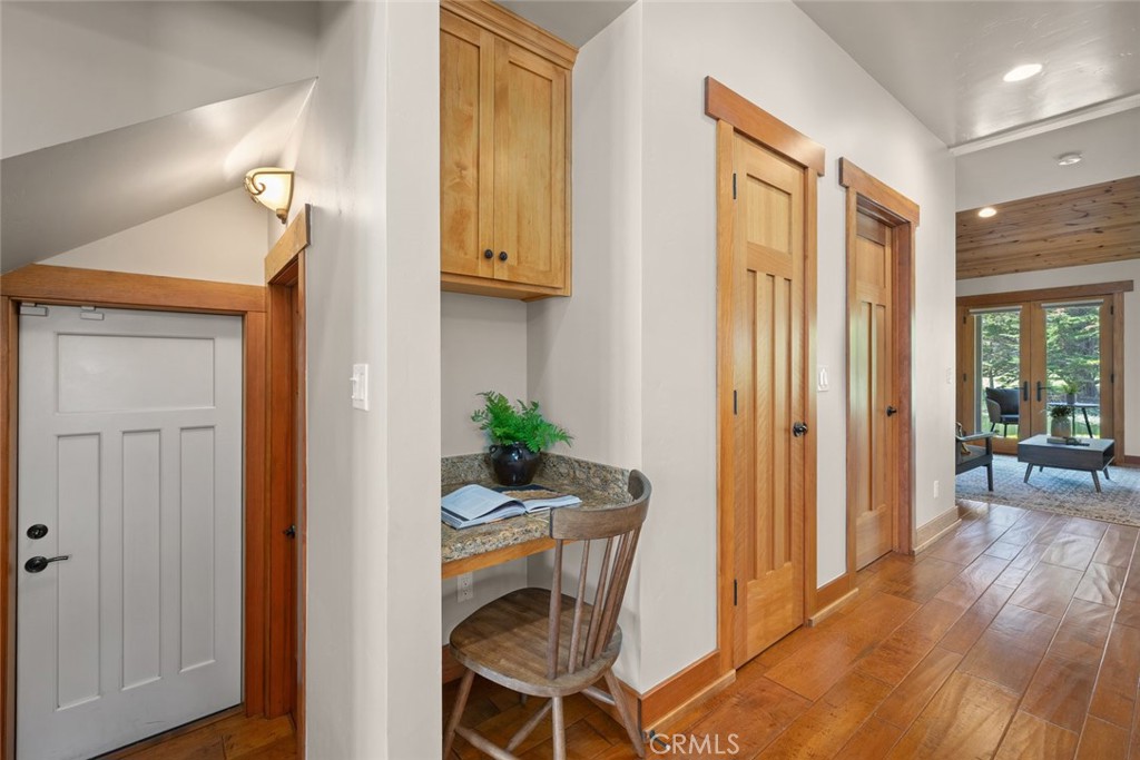 2315 Sanderling Court