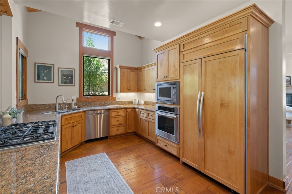2315 Sanderling Court