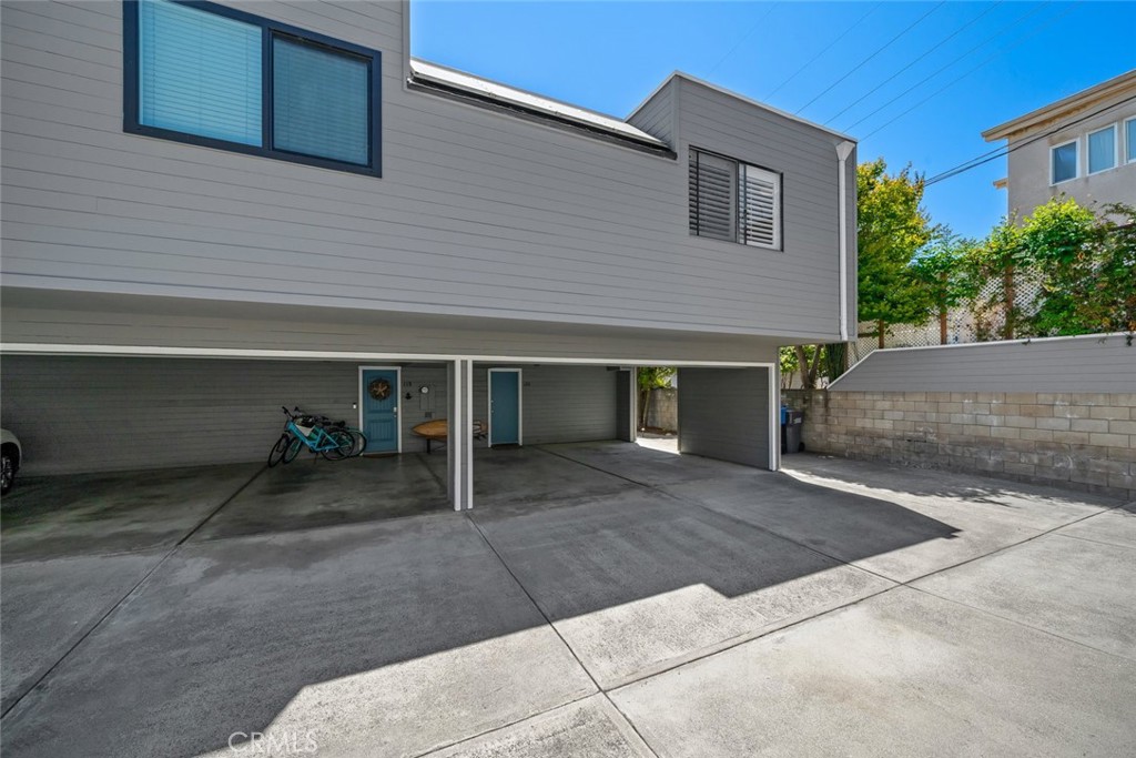 120 Montecito Avenue 4