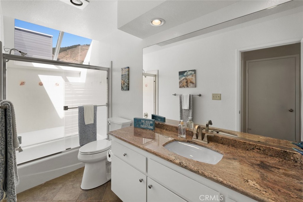 120 Montecito Avenue 4