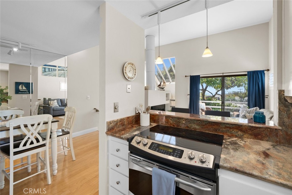 120 Montecito Avenue 4