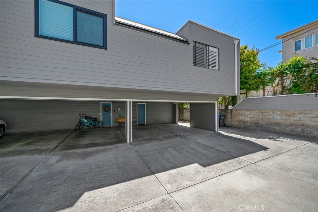 120 Montecito Avenue 4